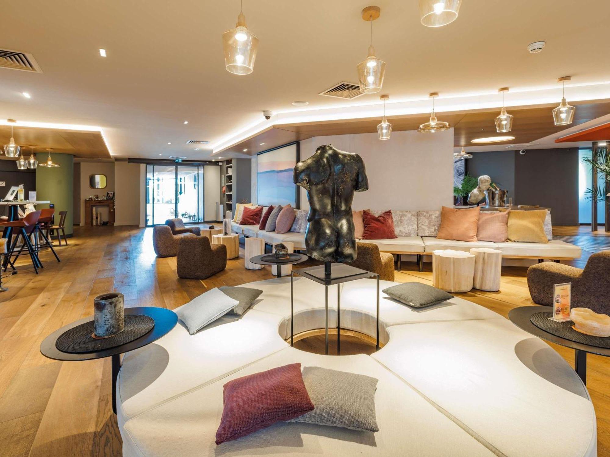 Mercure Valence Valence  Ngoại thất bức ảnh